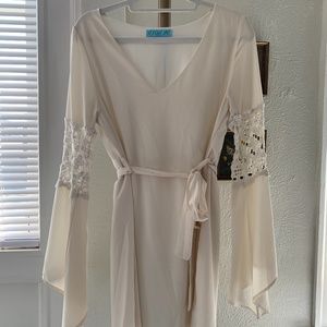 Cream and lace cocktail dress! Size S
